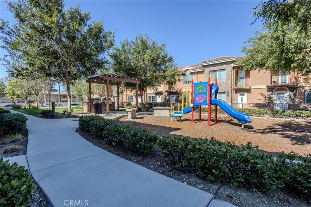 16408 Valencia Avenue #510 Fontana, CA 92335