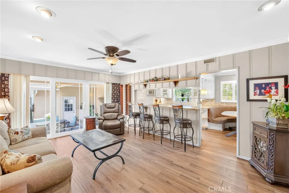 306 E 5th Ontario, CA 91764