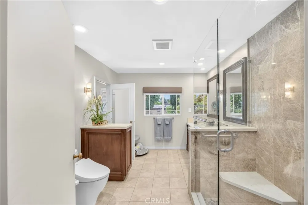 306 E 5th Ontario, CA 91764