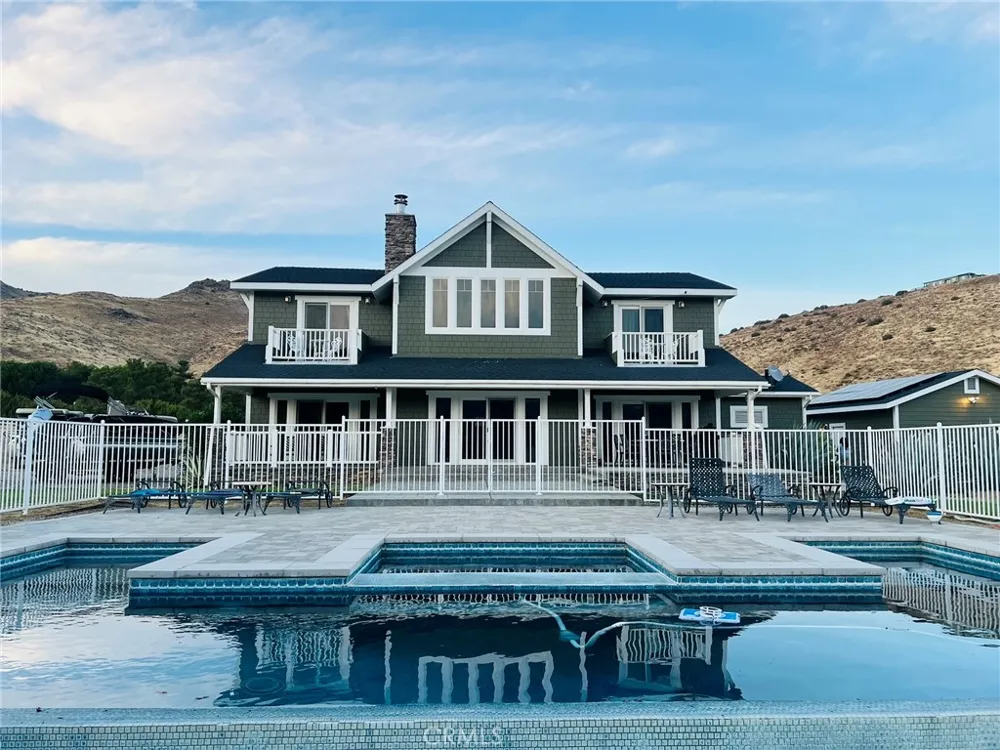 7239 LIMESTONE Kernville, CA 93238