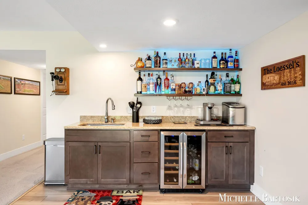 469 Seneca Ridge Drive Middleville Village, MI 49333