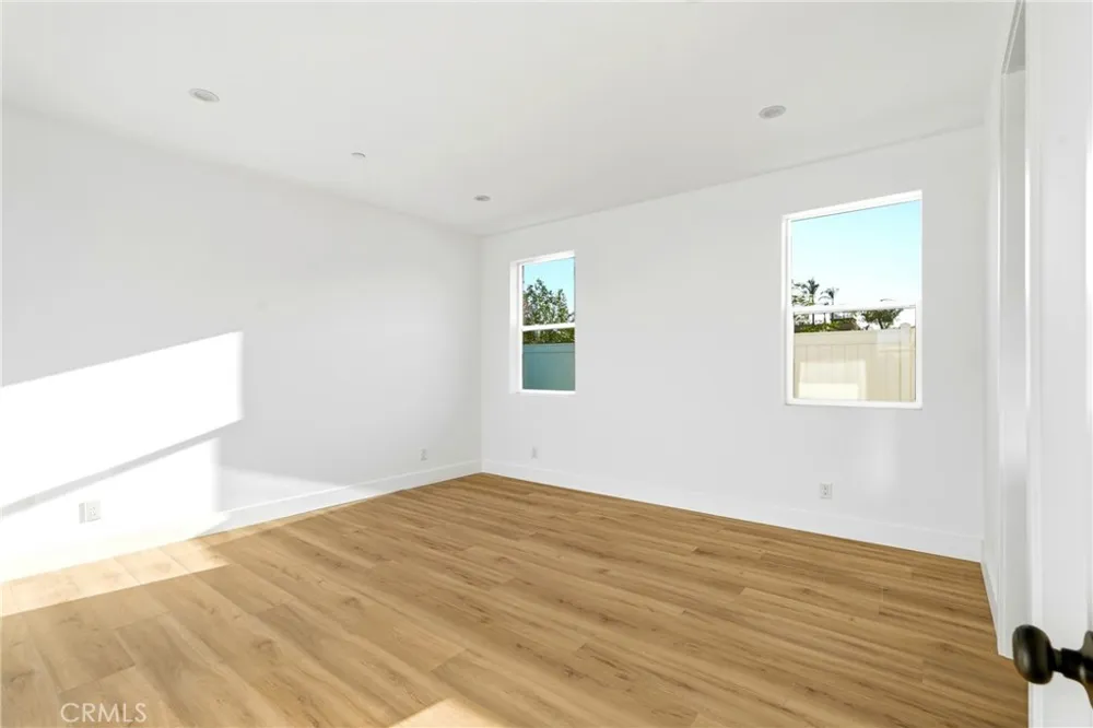 13063 VIA ALIA Riverside, CA 92503