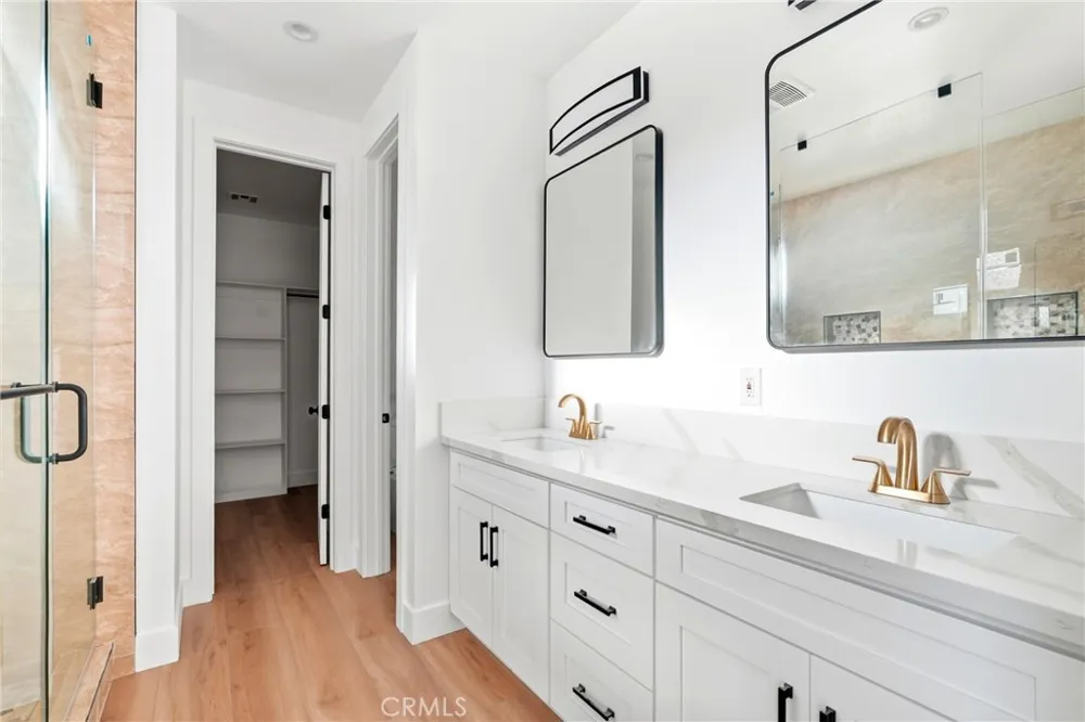 13063 VIA ALIA Riverside, CA 92503