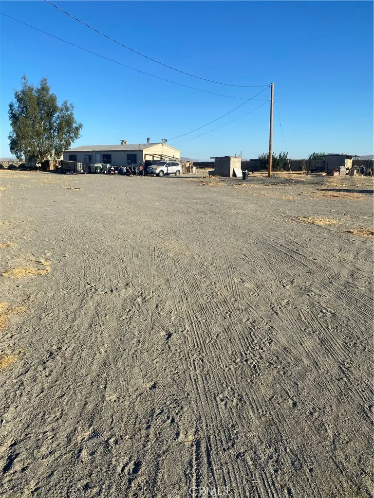 4638 Homer Adelanto, CA 92301