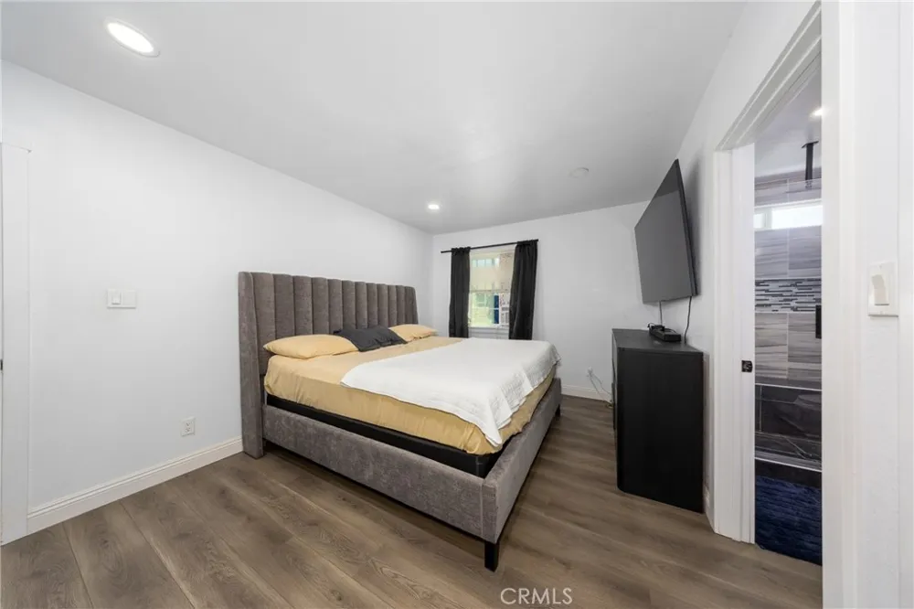 2821 Cedar San Bernardino, CA 92404