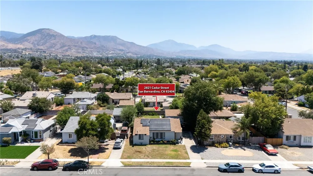 2821 Cedar San Bernardino, CA 92404