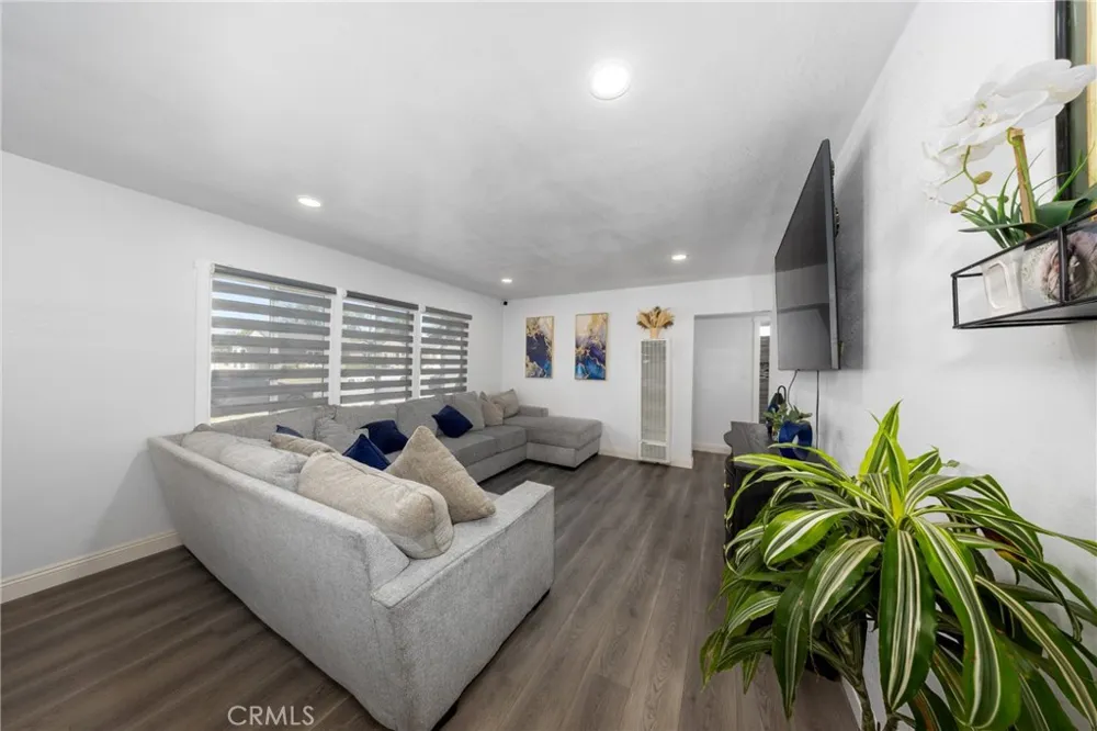 2821 Cedar San Bernardino, CA 92404