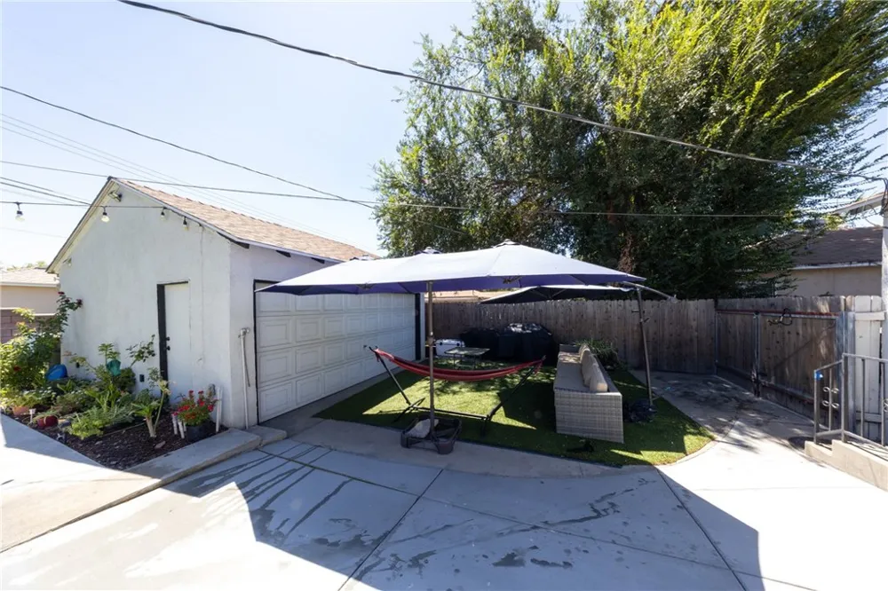 2821 Cedar San Bernardino, CA 92404