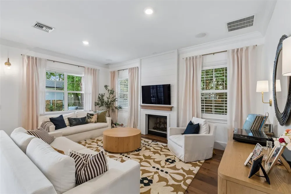 1581 MAGNOLIA AVE Winter Park, FL 32789