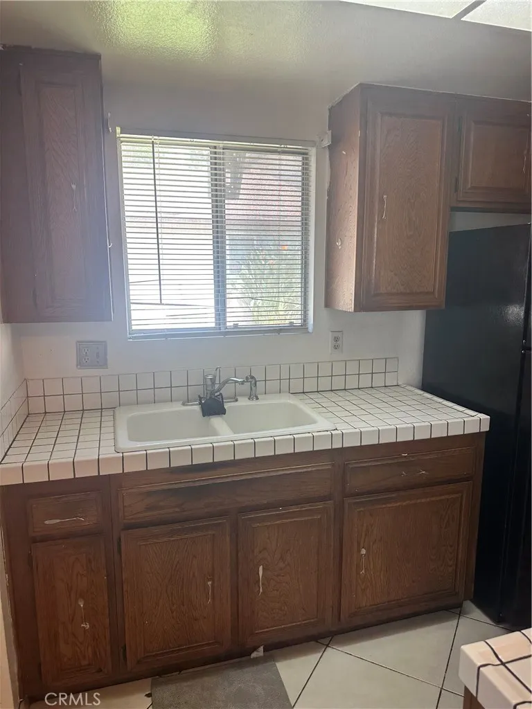 1123 W Sierra Madre Avenue #1 Azusa, CA 91702