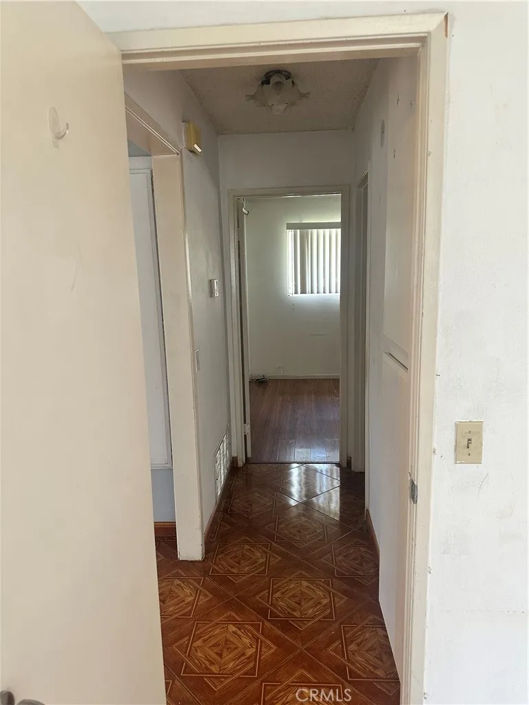1123 W Sierra Madre Avenue #1 Azusa, CA 91702