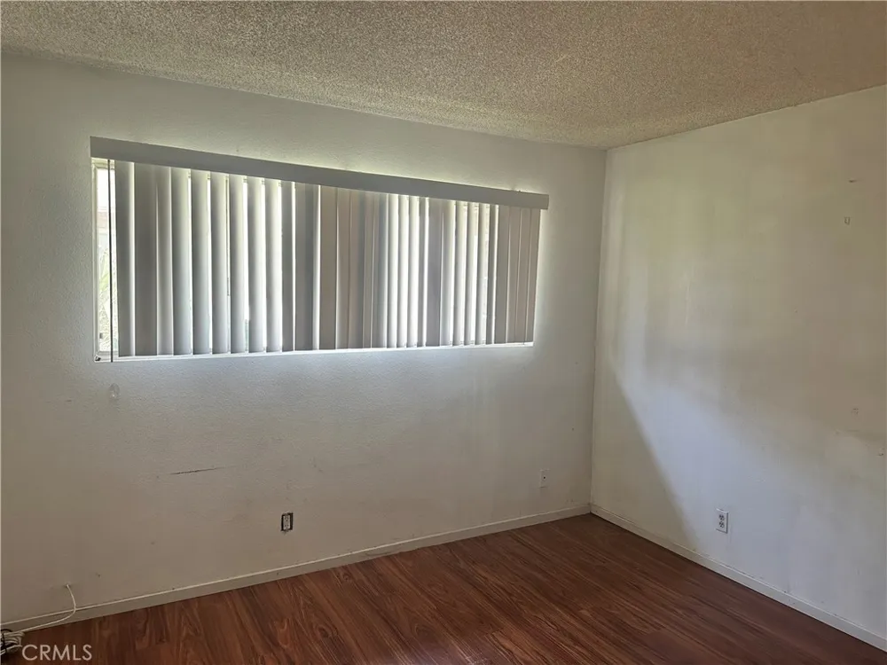 1123 W Sierra Madre Avenue #1 Azusa, CA 91702