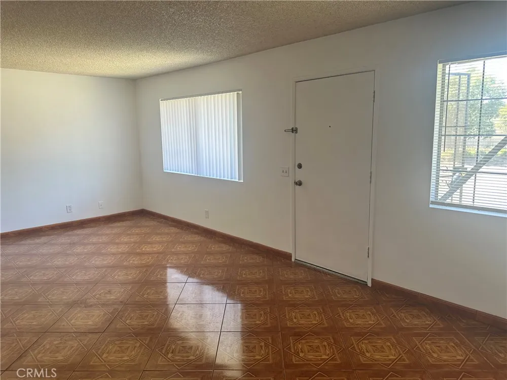 1123 W Sierra Madre Avenue #1 Azusa, CA 91702