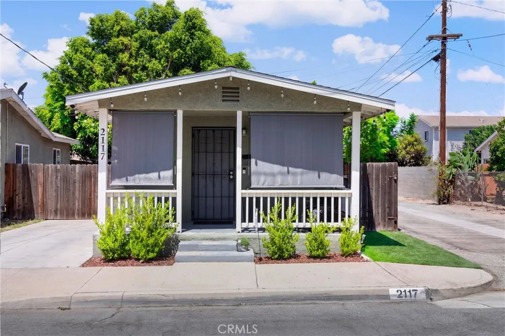 2103 B STREET La Verne, CA 91750