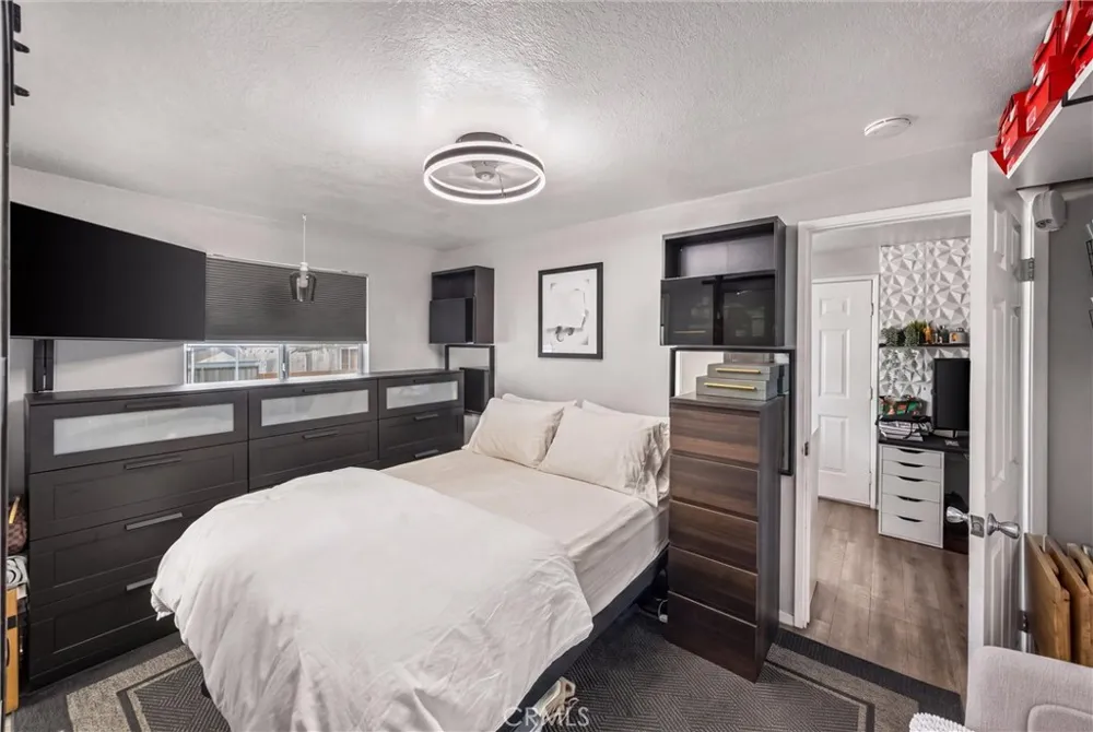 2103 B STREET La Verne, CA 91750