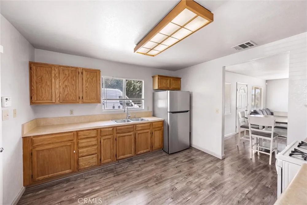 2103 B STREET La Verne, CA 91750