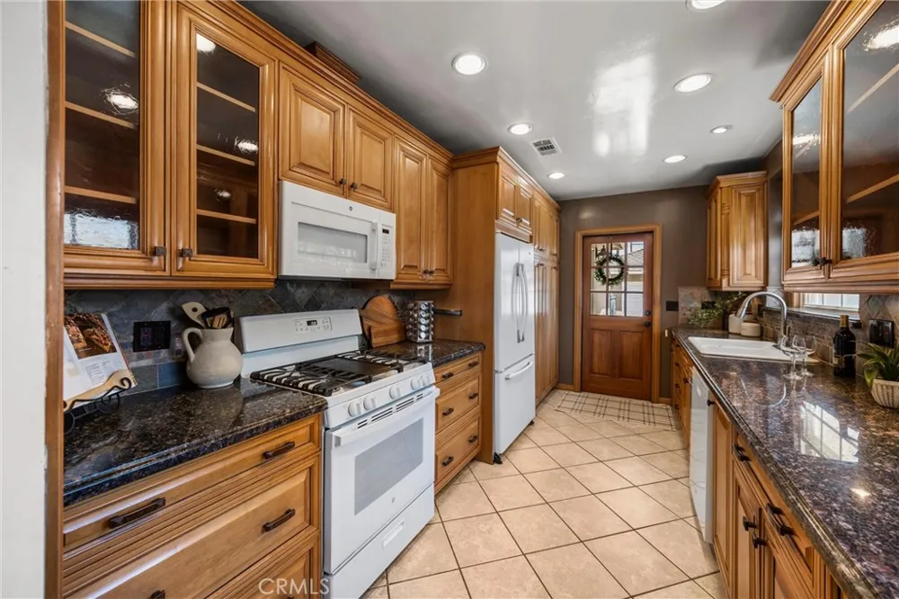 4836 Doreen Temple City, CA 91780
