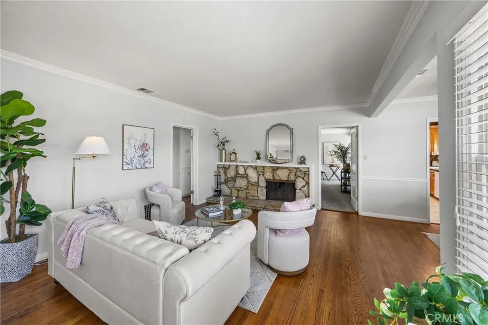 4836 Doreen Temple City, CA 91780