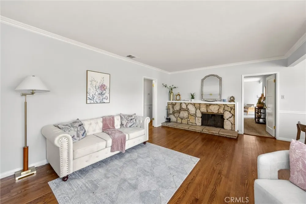 4836 Doreen Temple City, CA 91780