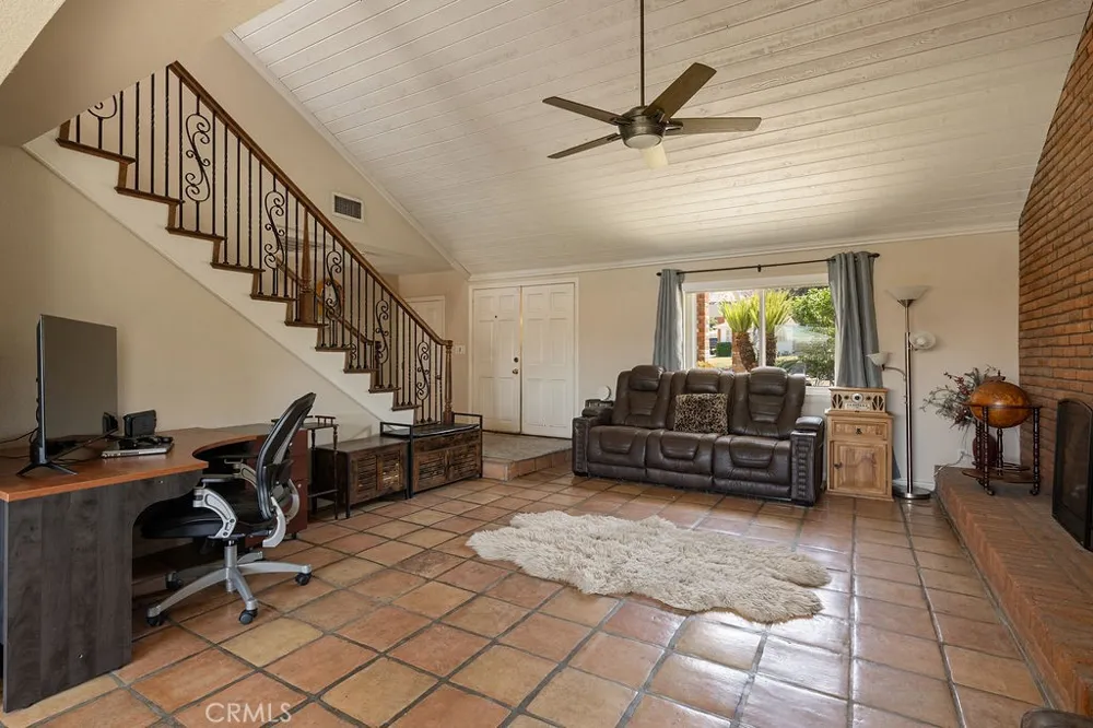 12750 Wilmac Grand Terrace, CA 92313