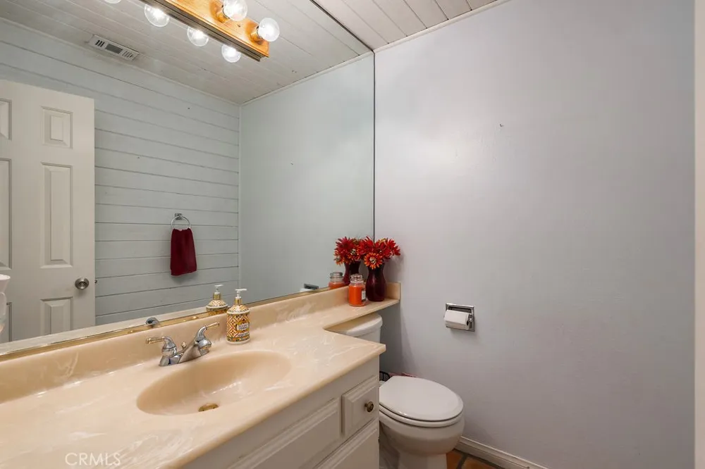 12750 Wilmac Grand Terrace, CA 92313