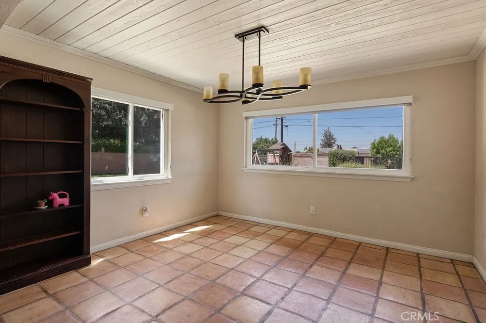 12750 Wilmac Grand Terrace, CA 92313