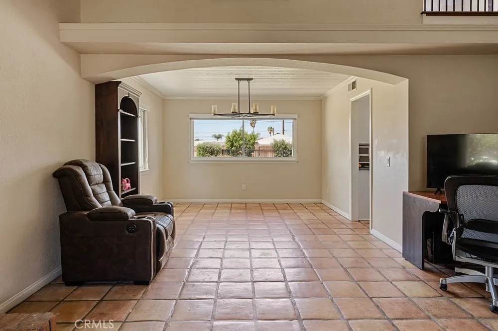 12750 Wilmac Grand Terrace, CA 92313