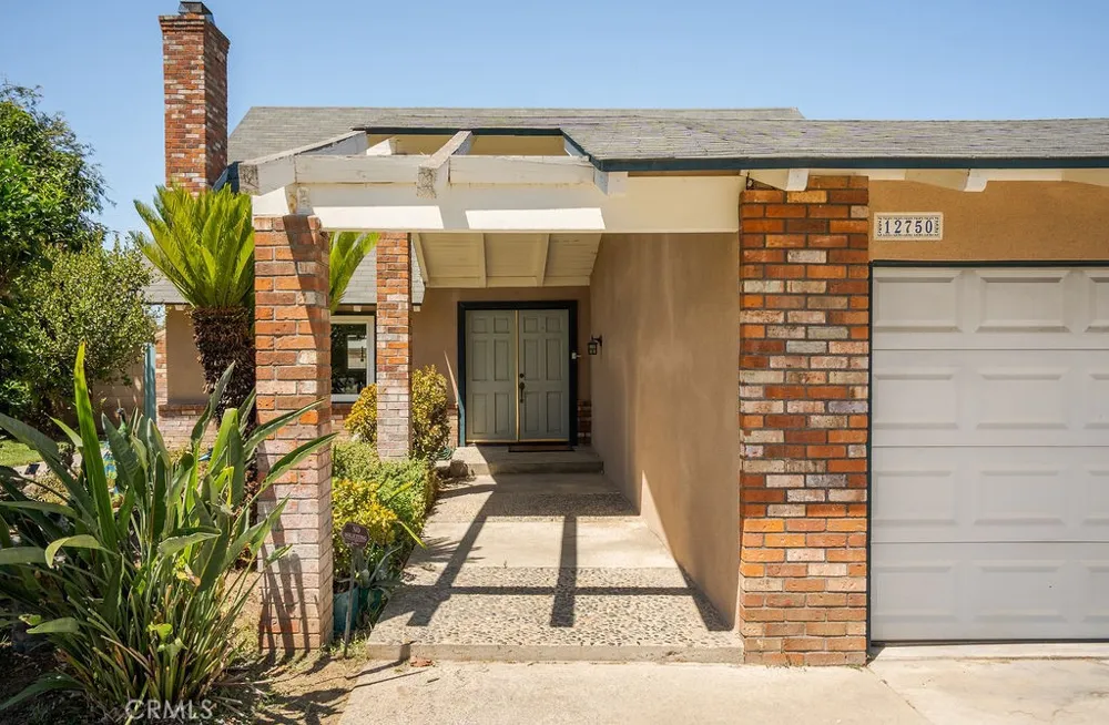 12750 Wilmac Grand Terrace, CA 92313