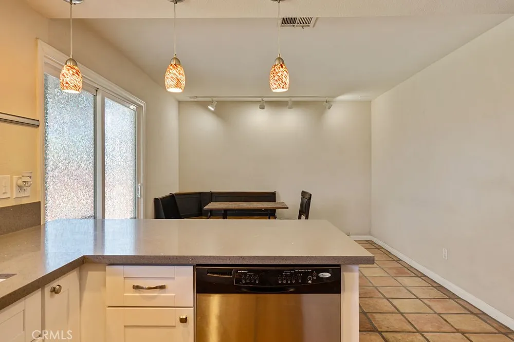 12750 Wilmac Grand Terrace, CA 92313