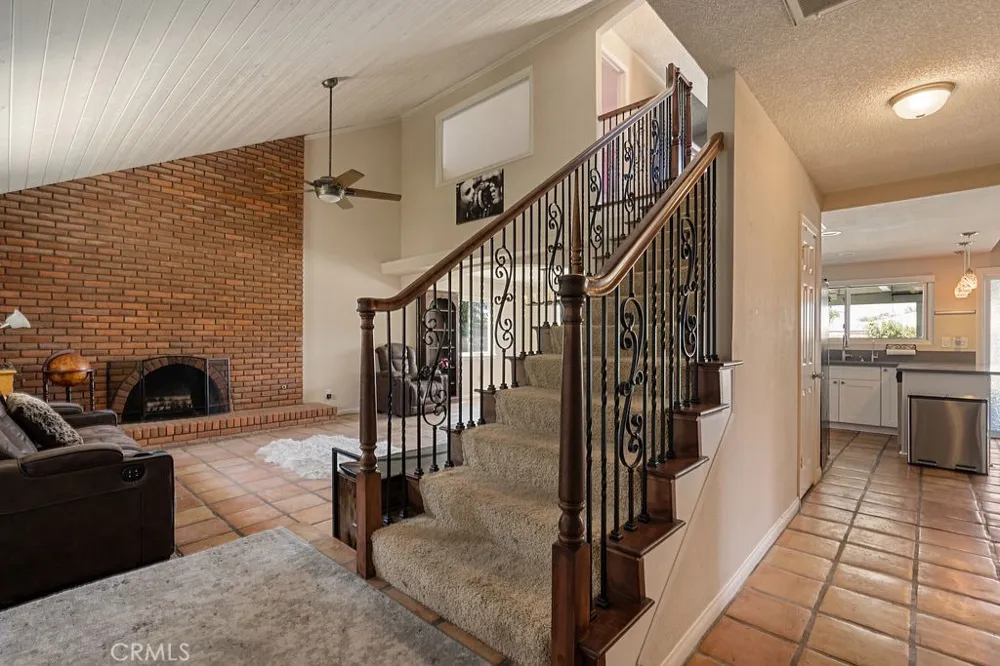 12750 Wilmac Grand Terrace, CA 92313