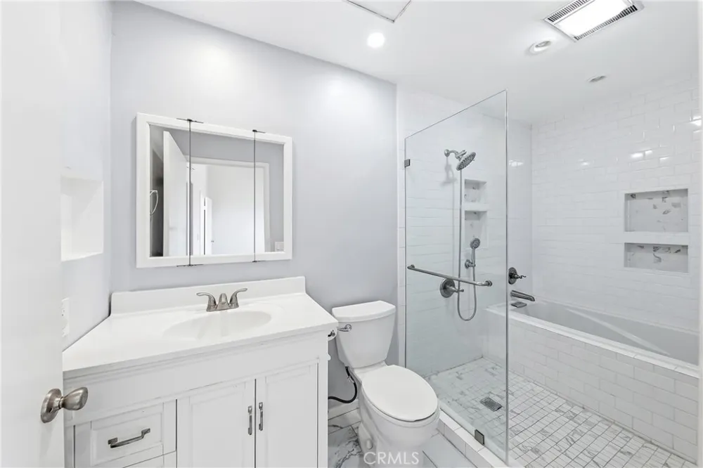 1822 Garvey #8 Alhambra, CA 91803