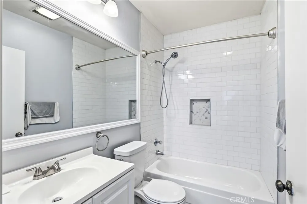 1822 Garvey #8 Alhambra, CA 91803