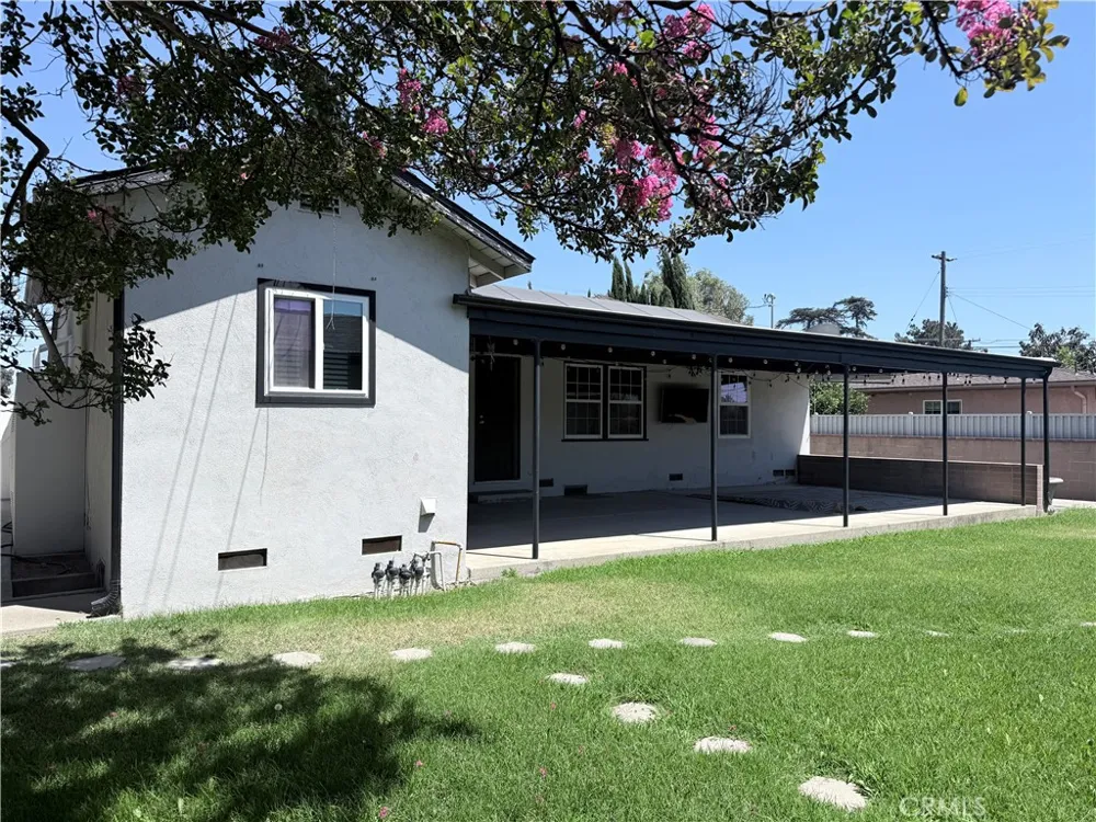 527 San Antonio Avenue Ontario, CA 91762