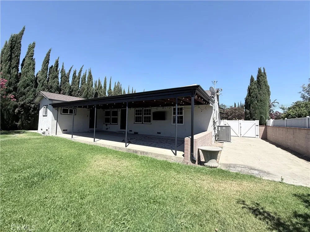 527 San Antonio Avenue Ontario, CA 91762