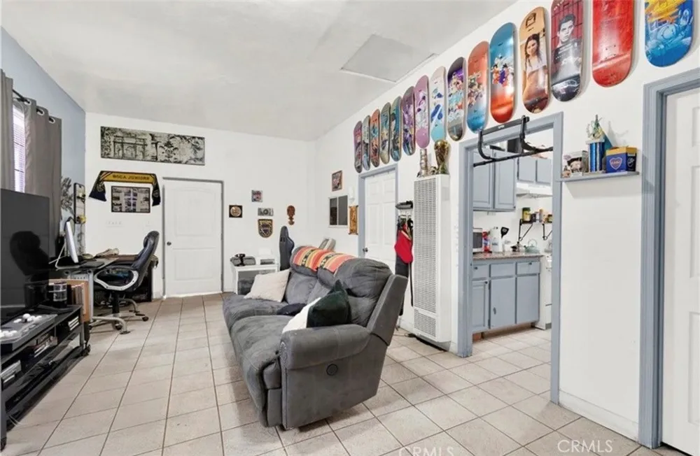 1151 W Mission Pomona, CA 91766