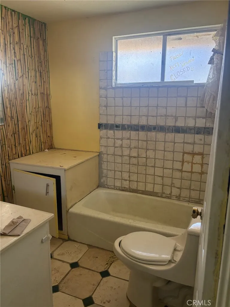 41927 Jennifer Hemet, CA 92544