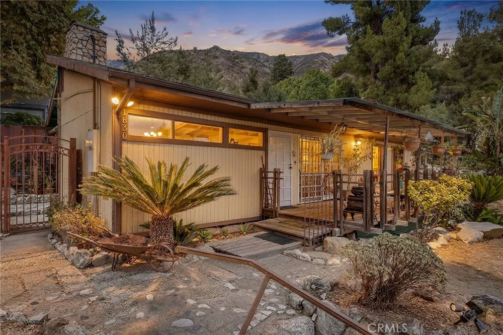 1830 Pasadena Glen Road Pasadena, CA 91107