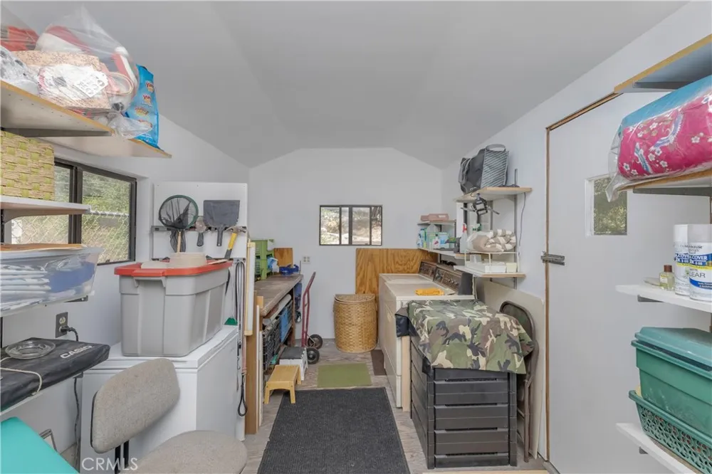 1830 Pasadena Glen Road Pasadena, CA 91107