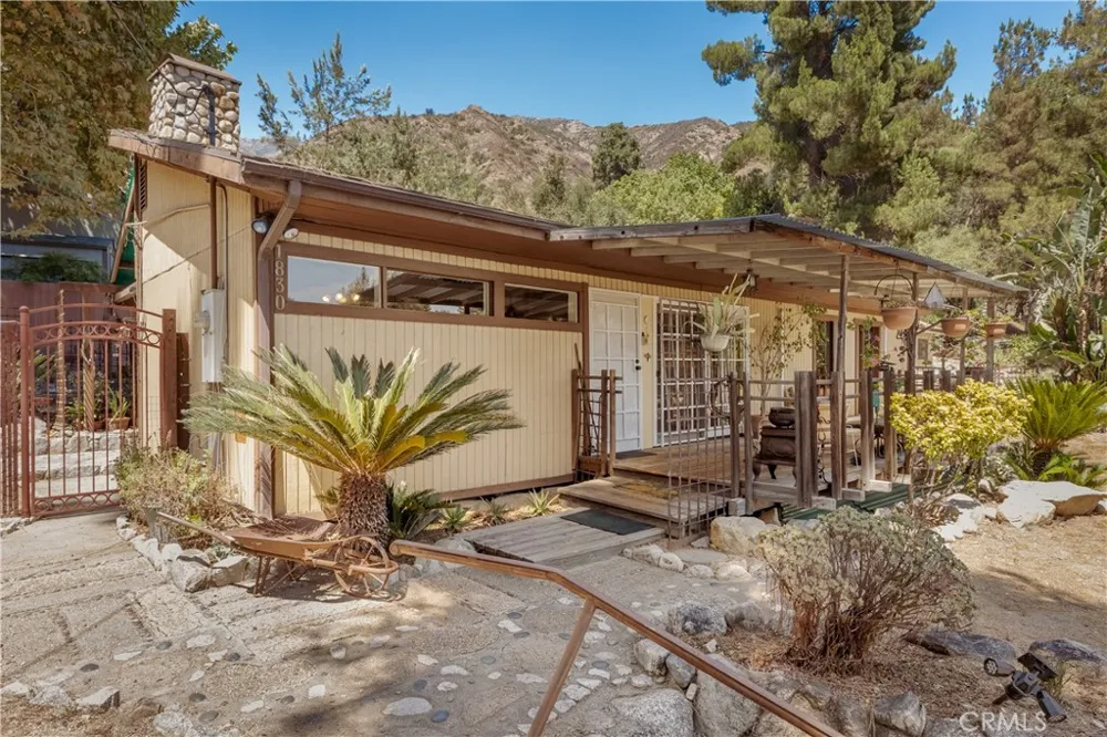 1830 Pasadena Glen Road Pasadena, CA 91107