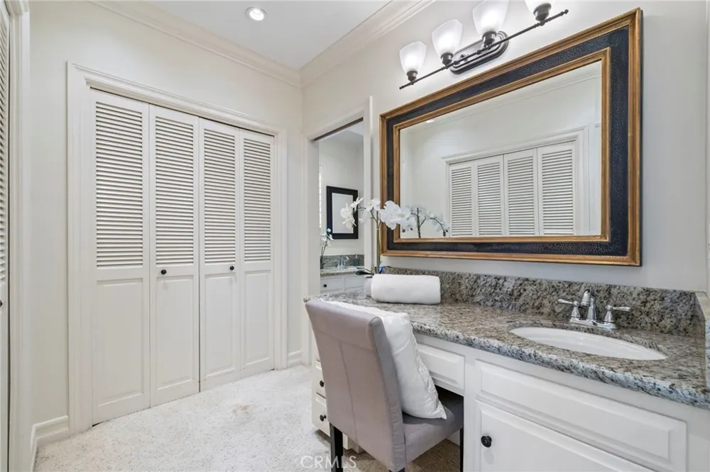 956 W 14th Street Upland, CA 91786