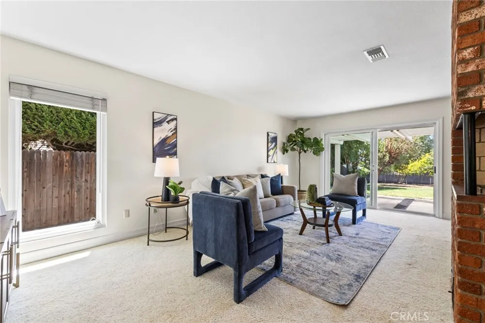 956 W 14th Street Upland, CA 91786