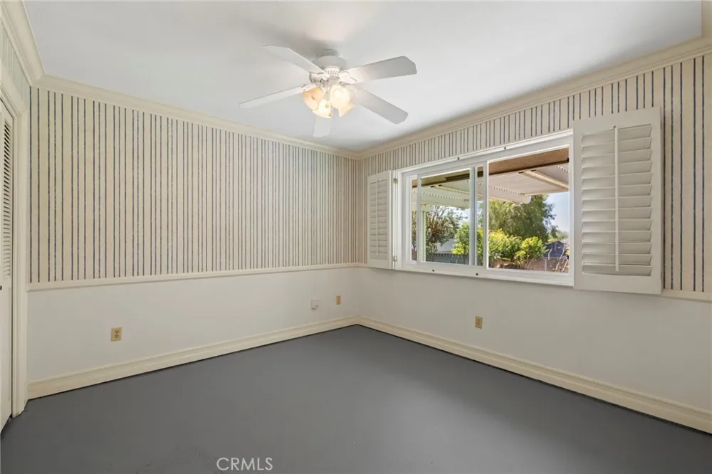 956 W 14th Street Upland, CA 91786