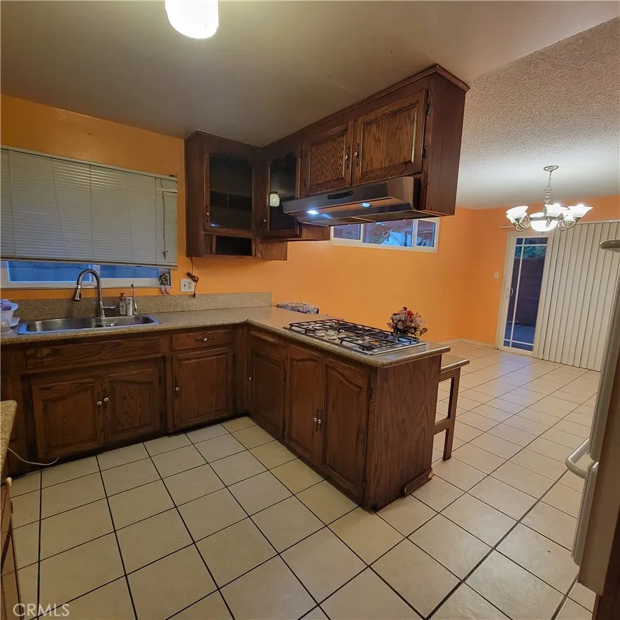 3524 Van Wig Baldwin Park, CA 91706