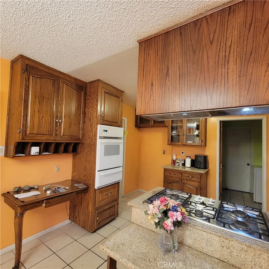 3524 Van Wig Baldwin Park, CA 91706