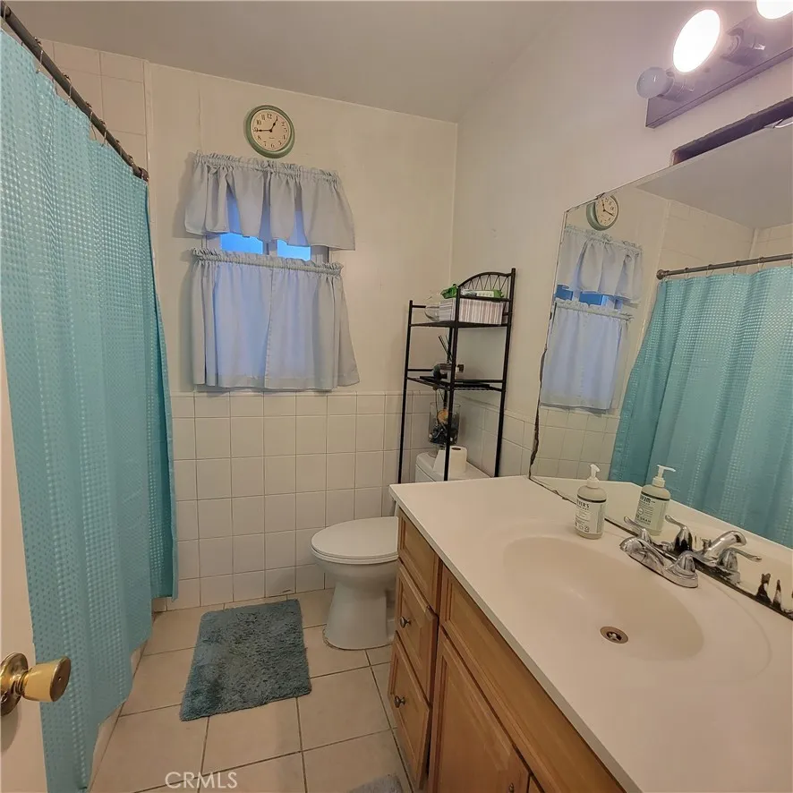 3524 Van Wig Baldwin Park, CA 91706