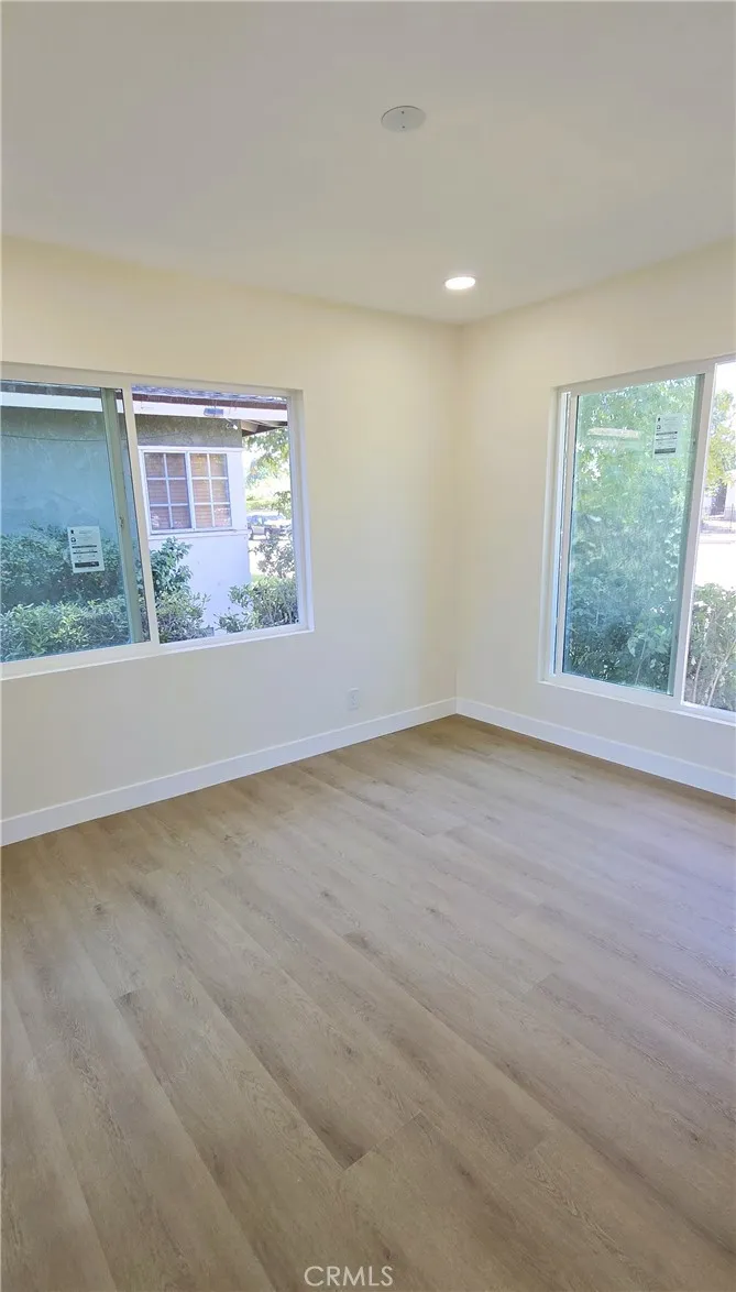 6324 Tampa Los Angeles, CA 91335