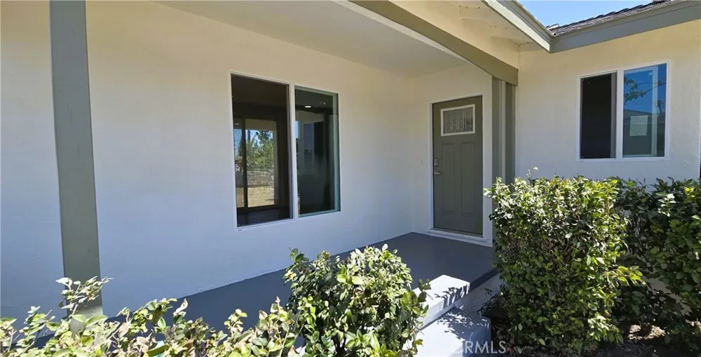 6324 Tampa Los Angeles, CA 91335
