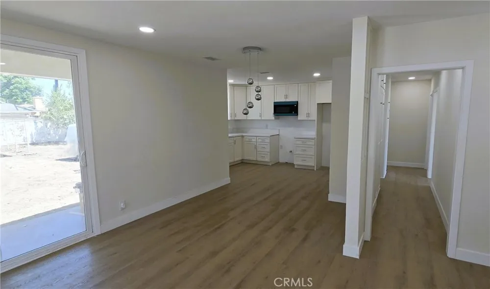 6324 Tampa Los Angeles, CA 91335