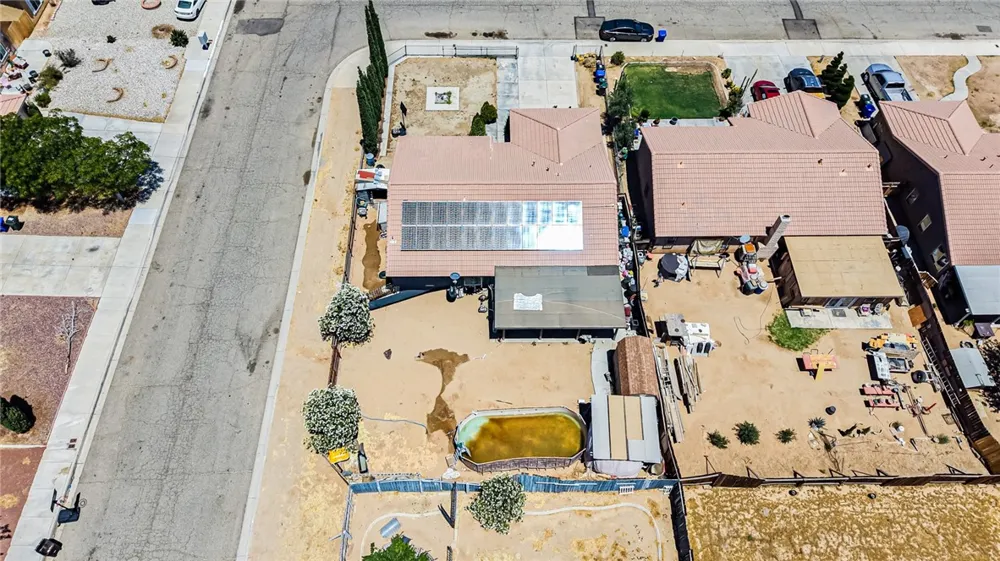 10727 Pershing Adelanto, CA 92301