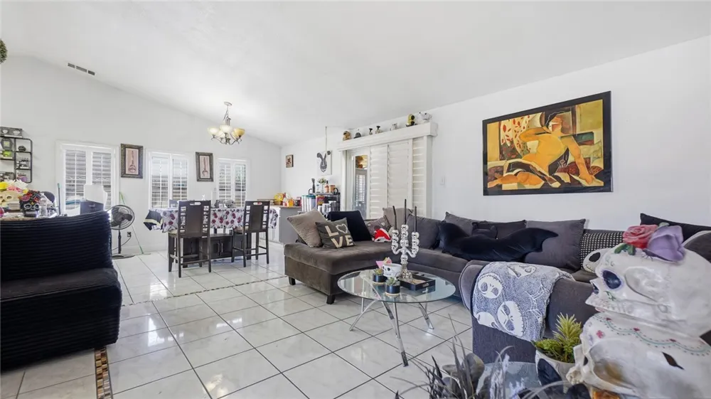 10727 Pershing Adelanto, CA 92301
